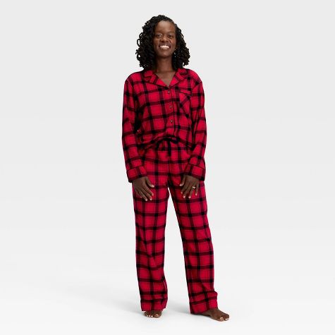 Wondershop Women's Plaid Flannel 2 Piece Family Sleep Set Red/Black M